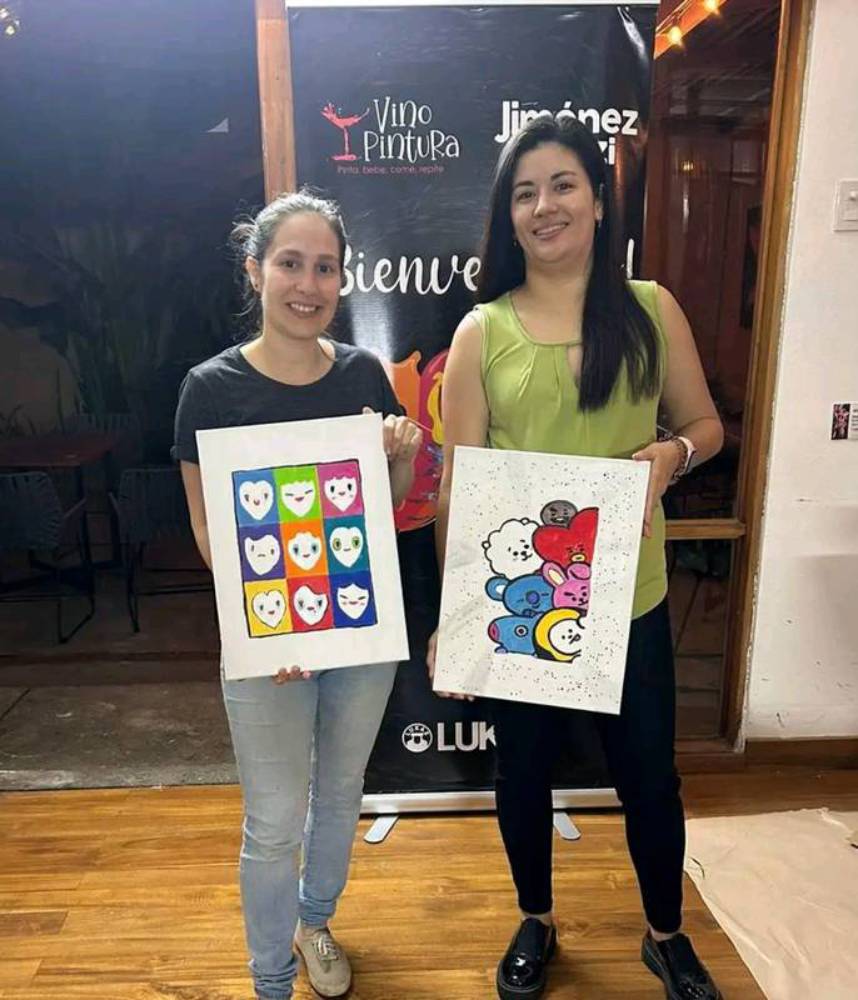 Handcrafted gold necklace